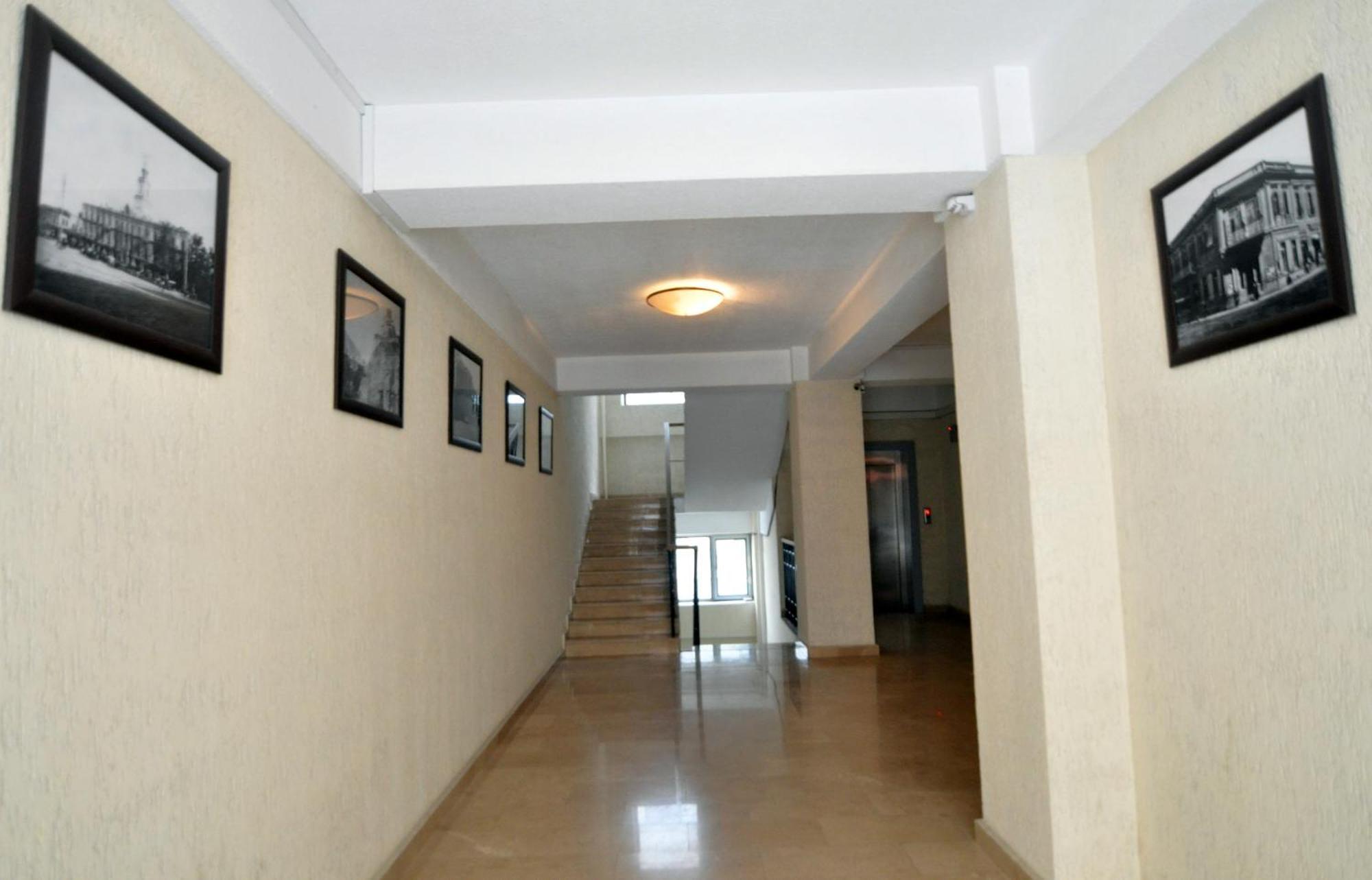 Two Bedroom Apartment In The City Center Tbilisi Zewnętrze zdjęcie
