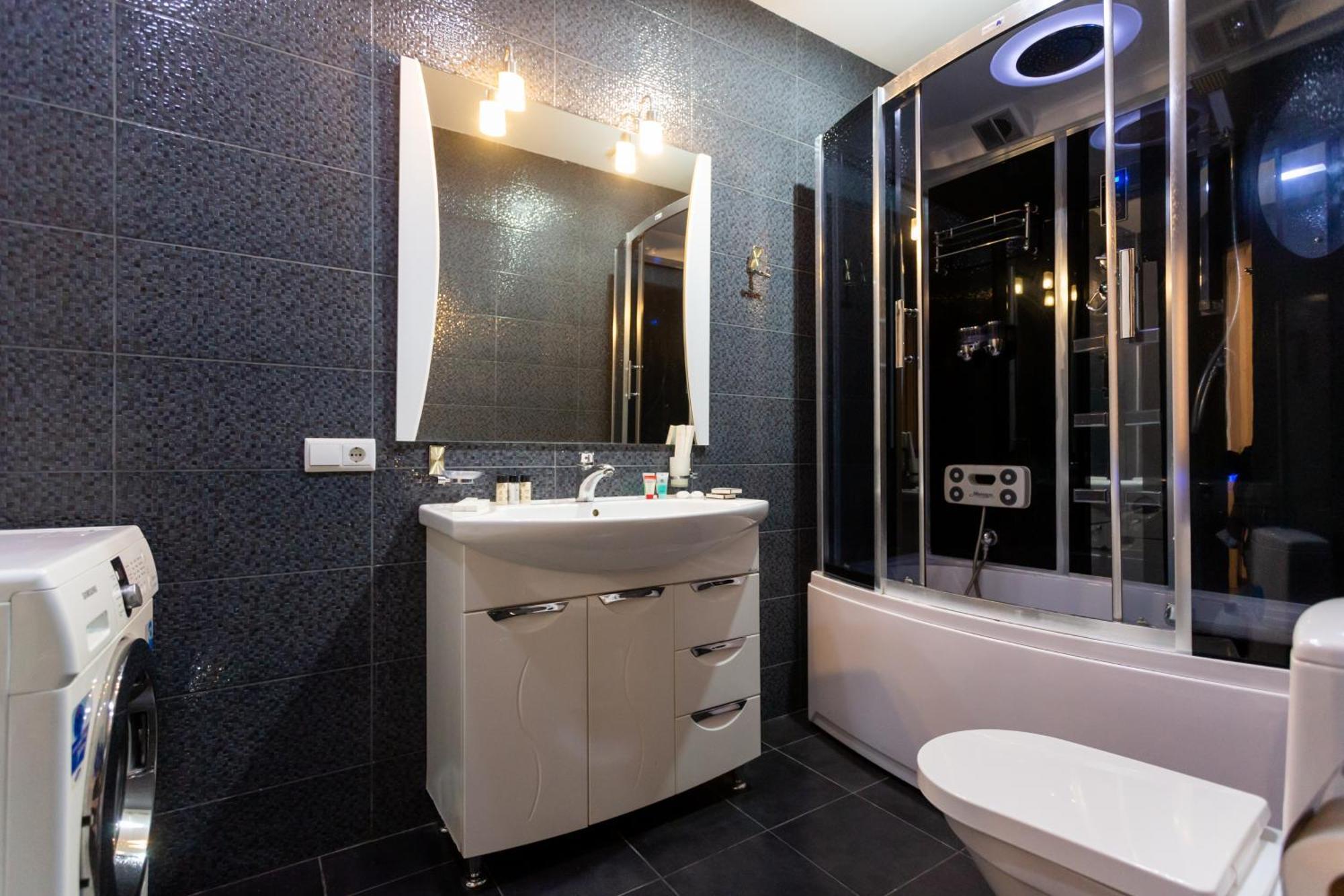 Two Bedroom Apartment In The City Center Tbilisi Zewnętrze zdjęcie