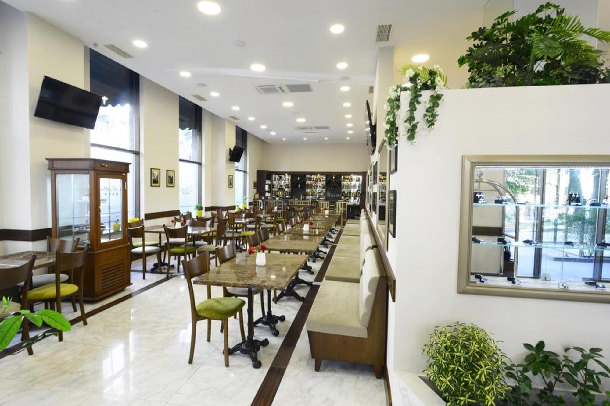 Two Bedroom Apartment In The City Center Tbilisi Zewnętrze zdjęcie